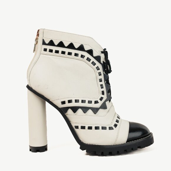 Sophia Webster White & Black Lace-Up Heeled Ankle Boots - Picture 1 of 11